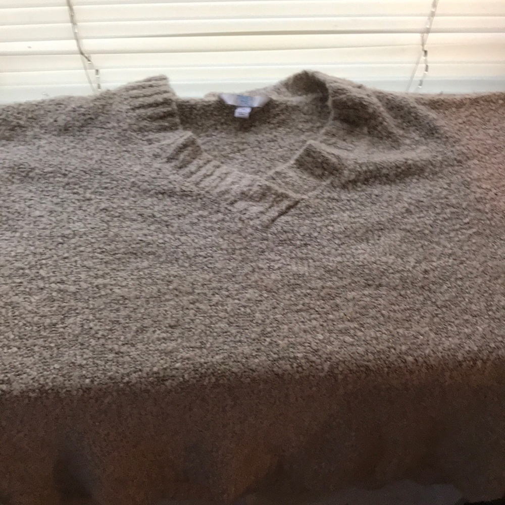 Women’s sweater